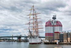 开云-上海電(diàn)竞学术背景提升留学机构榜首(shǒu)一(yī)览