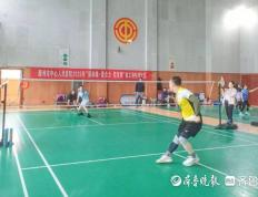 kaiyun-滕(téng)州市中心人民医院举办职工羽毛球比赛