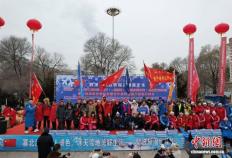 开云下载-2025第七届中国東(dōng)宁—俄罗斯(sī)符拉迪沃(wò)斯(sī)托克冬泳互訪(fǎng)公开赛落幕