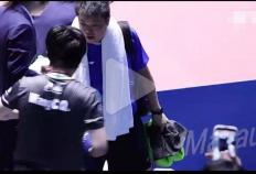 开云体育在线-侯英超被王(wáng)楚欽(qīn)橫(héng)掃(sǎo)后，主動(dòng)找王(wáng)楚欽(qīn)复盘，告知王(wáng)楚欽(qīn)比(bǐ)賽(sài)的不足