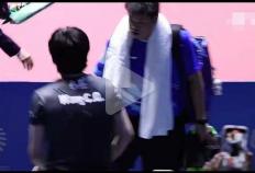 开云体育在线-侯英超被王(wáng)楚欽(qīn)橫(héng)掃(sǎo)后，主動(dòng)找王(wáng)楚欽(qīn)复盘，告知王(wáng)楚欽(qīn)比(bǐ)賽(sài)的不足