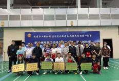 开云-青海海西州举辦(bàn)职工羽毛球(qiú)比赛