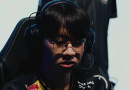 开云平台-LPL遭遇巨(jù)大打击！AL八强首战告负，Faker岩雀封神，Hope葬(zàng)送比賽(sài)