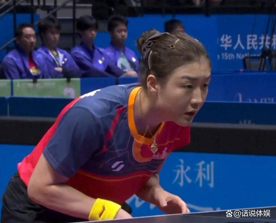 开云-11.11全运会乒乓球(qiú)赛果，陳(chén)梦复出首秀给对手剃光头，下轮对战硬茬何卓佳