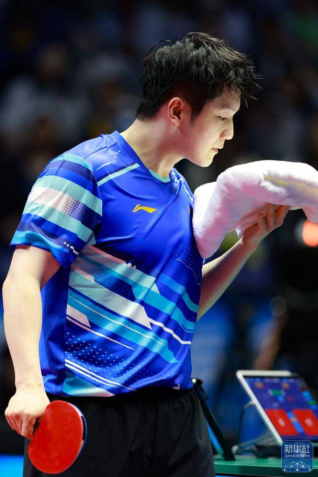 开云体育在线-全运会｜樊振(zhèn)东亮相(xiāng)乒乓球(qiú)男单比赛