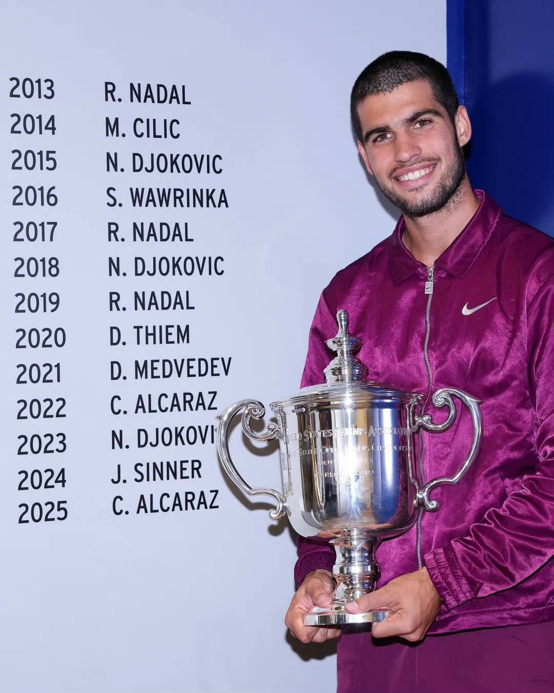 开云-阿(ā)尔卡拉斯因(yīn)伤退出戴维斯杯