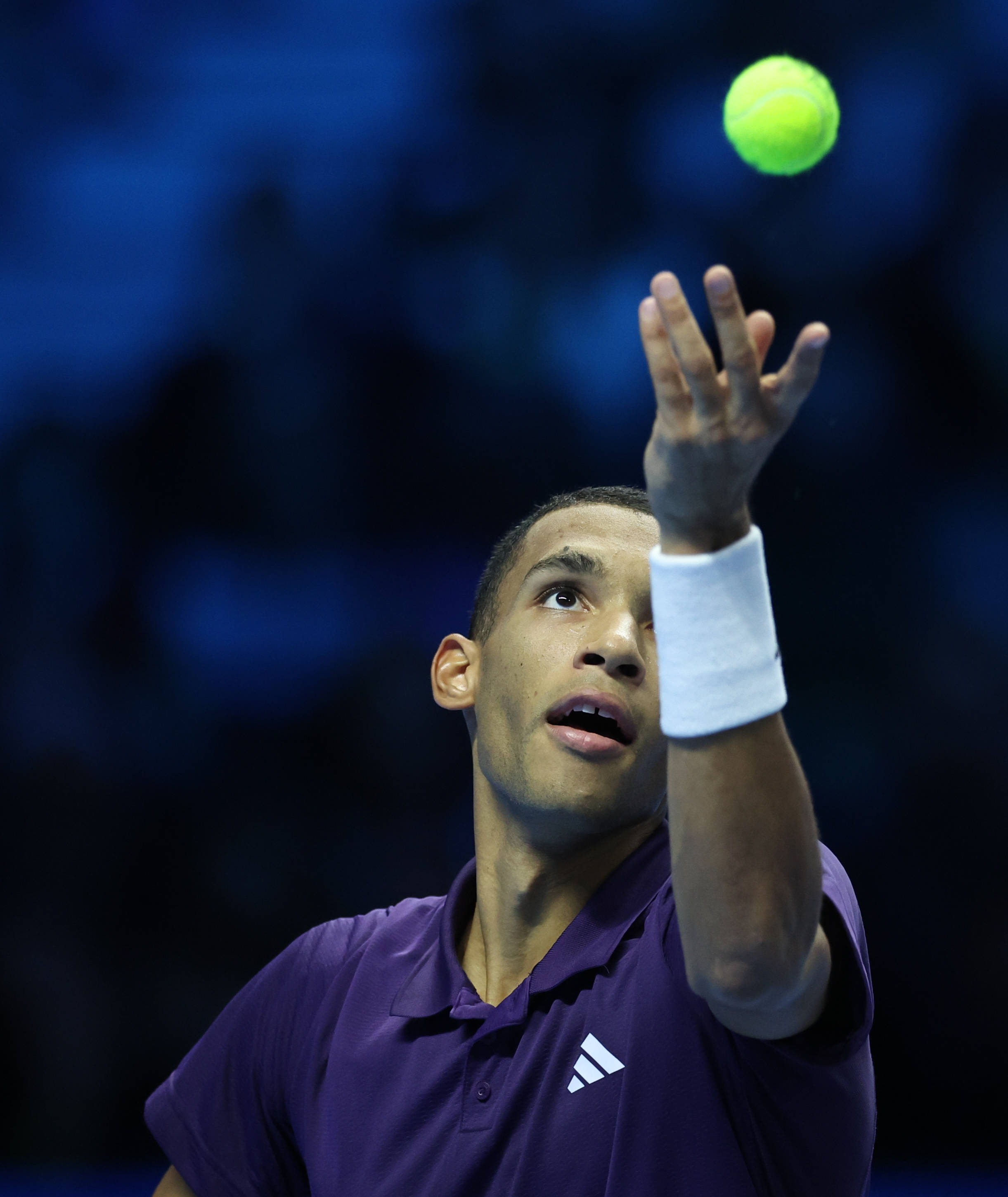 kaiyun-（体育(yù)）网球——ATP年终总决赛：奥热-阿(ā)利亞(yà)西姆胜兹韦列夫