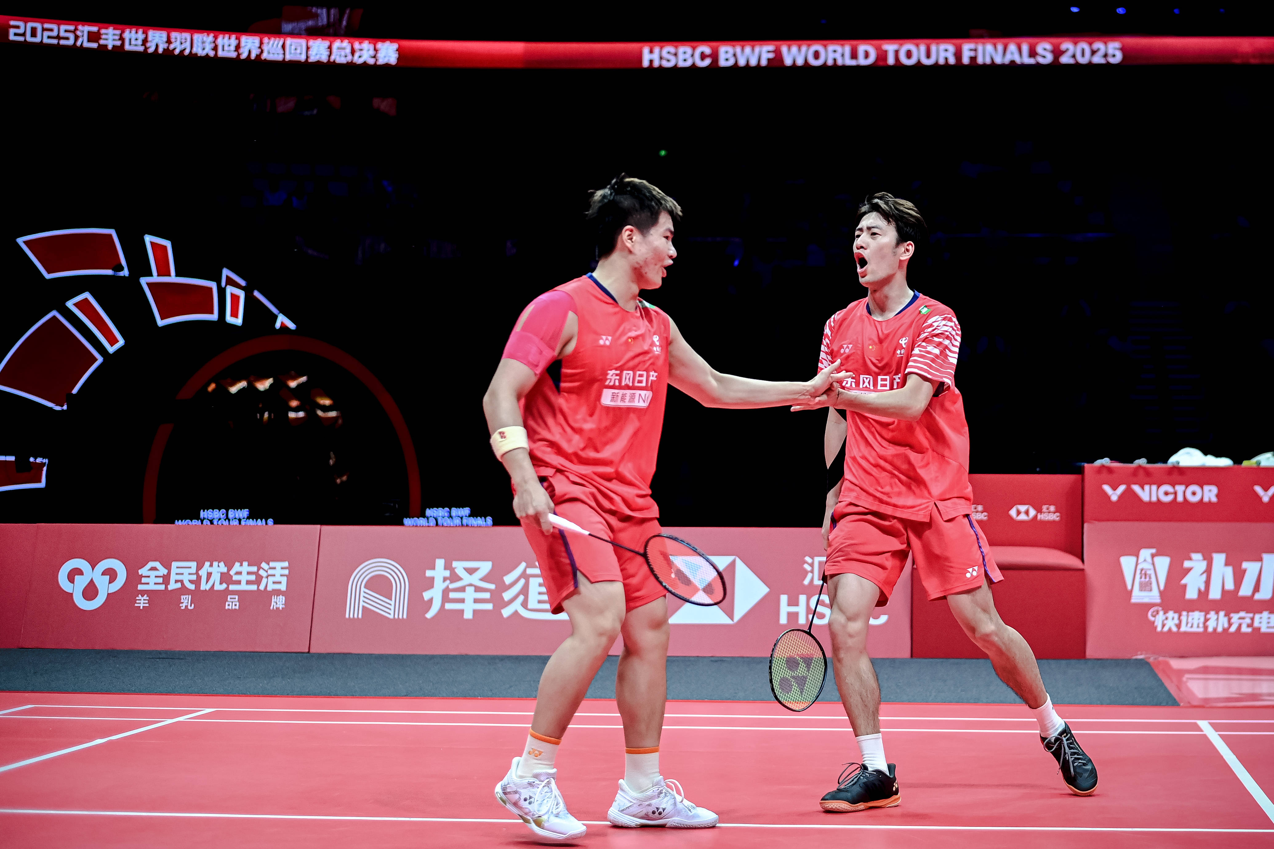 开云-羽毛球世巡赛总决赛：梁伟铿/王昶(chǎng)晋级男双决赛