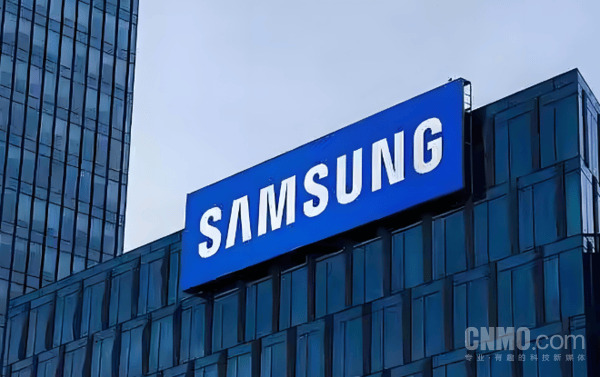 开云体育APP下载-五款新品！三星全球(qiú)首发6K裸眼3D与1040Hz电竞显示器