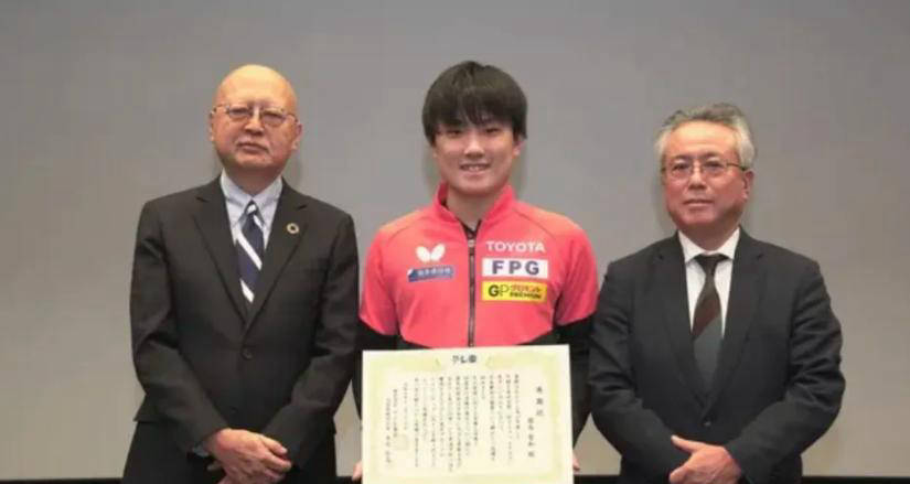 开云平台-奖勵(lì)丰厚豪车加持！张本智和誓言(yán)世乒赛再夺冠，振奋日本球迷